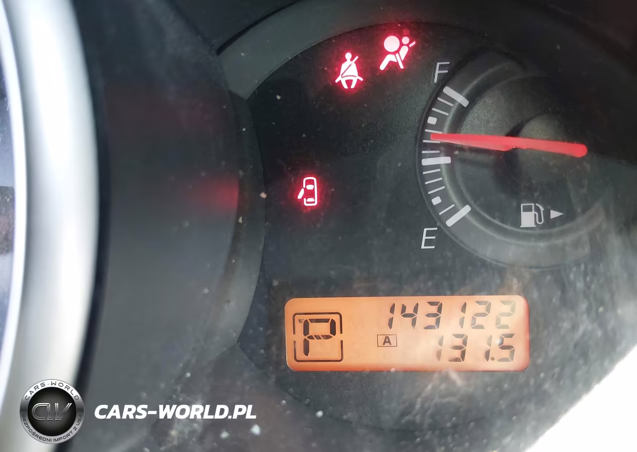 2010 Nissan Versa 1.8S VIN:3N1BC1AP6AL413291 - 15