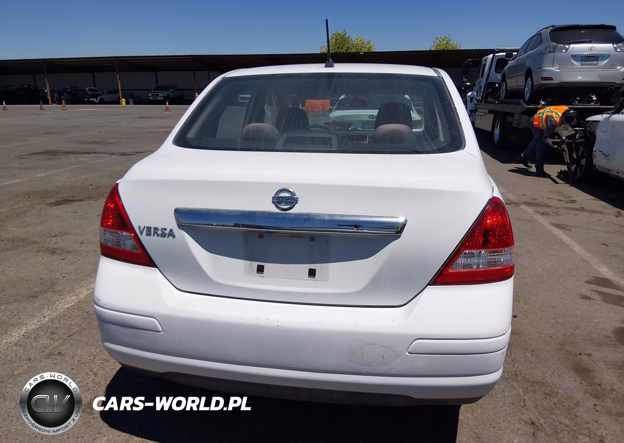 2010 Nissan Versa 1.8S VIN:3N1BC1AP6AL413291 - 16