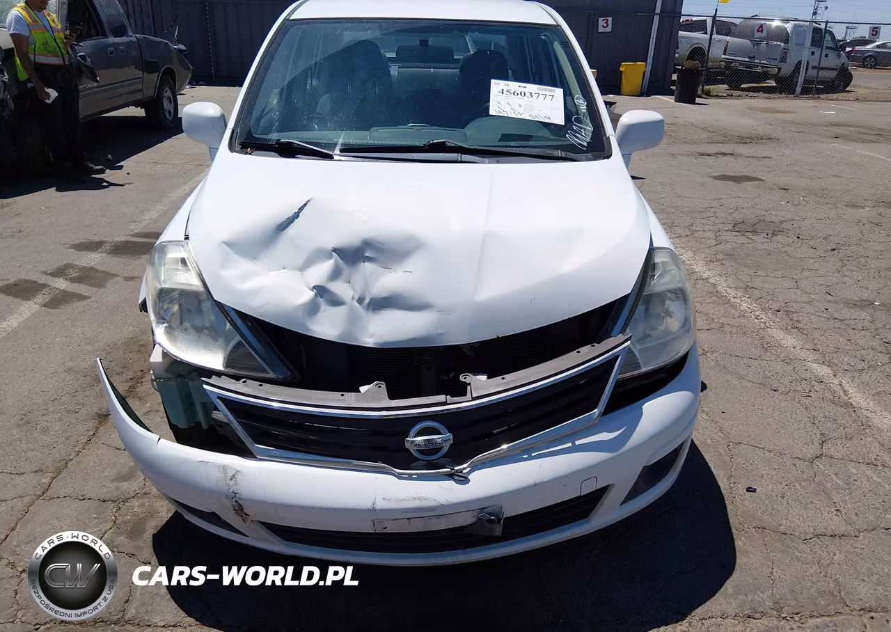 2010 Nissan Versa 1.8S VIN:3N1BC1AP6AL413291 - 6