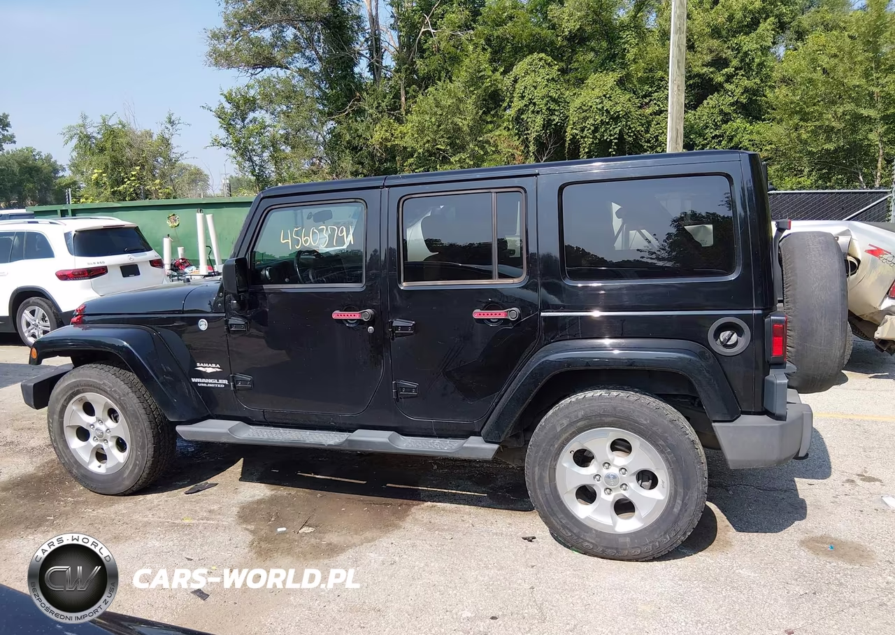 2012 Jeep Wrangler Unlimited Sahara VIN:1C4BJWEG8CL104012 - 15