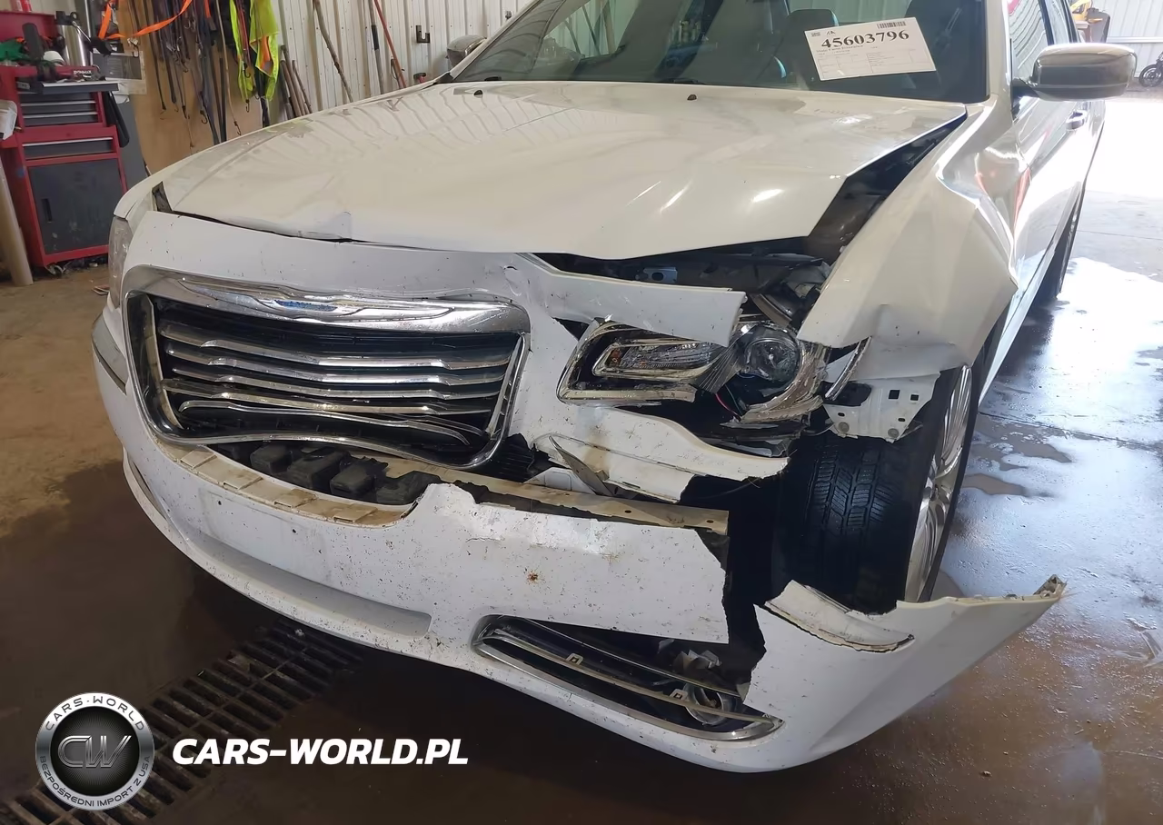 2014 Chrysler 300C Awd VIN:2C3CCAKG9EH201083 - 6