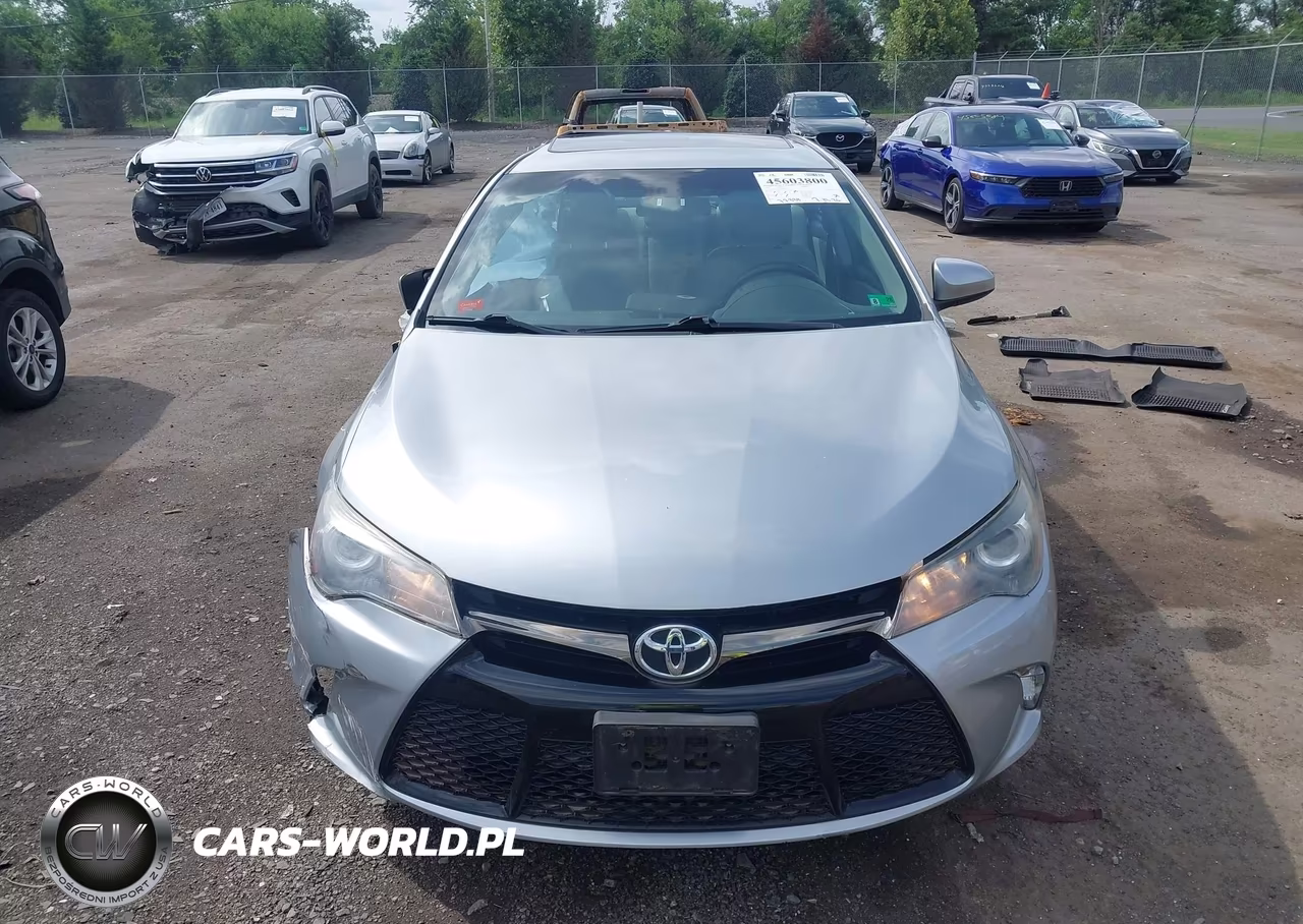 2015 Toyota Camry Se VIN:4T1BF1FK3FU489092 - 13