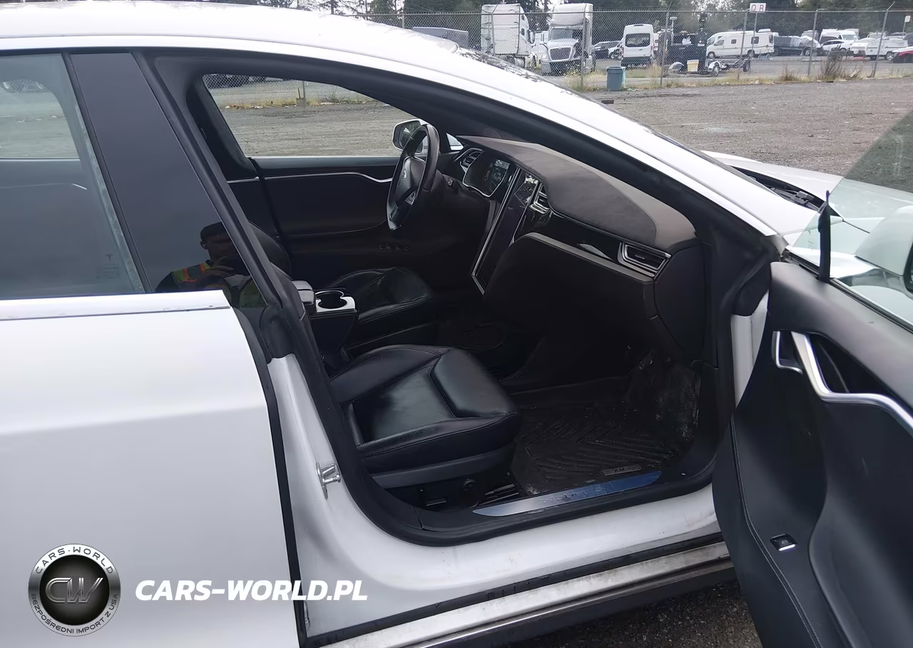 2015 Tesla Model S 60-70-85 VIN:5YJSA1E12FF118753 - 5