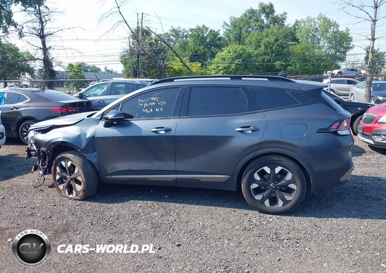 2023 Kia Sportage Plug-In Hybrid X-Line Prestige VIN:KNDPZDAHXP7073104 - 14