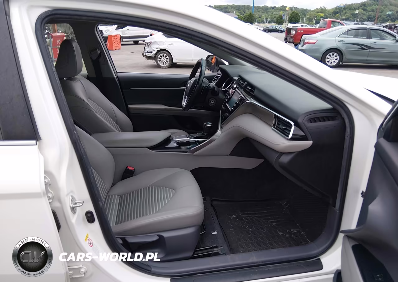 2018 Toyota Camry Se VIN:JTNB11HK9J3002858 - 5