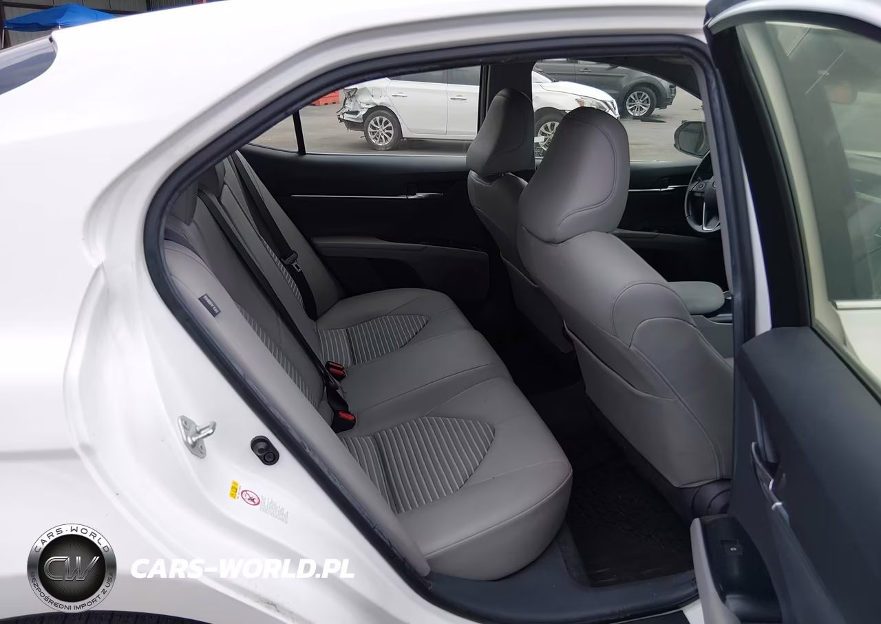 2018 Toyota Camry Se VIN:JTNB11HK9J3002858 - 8