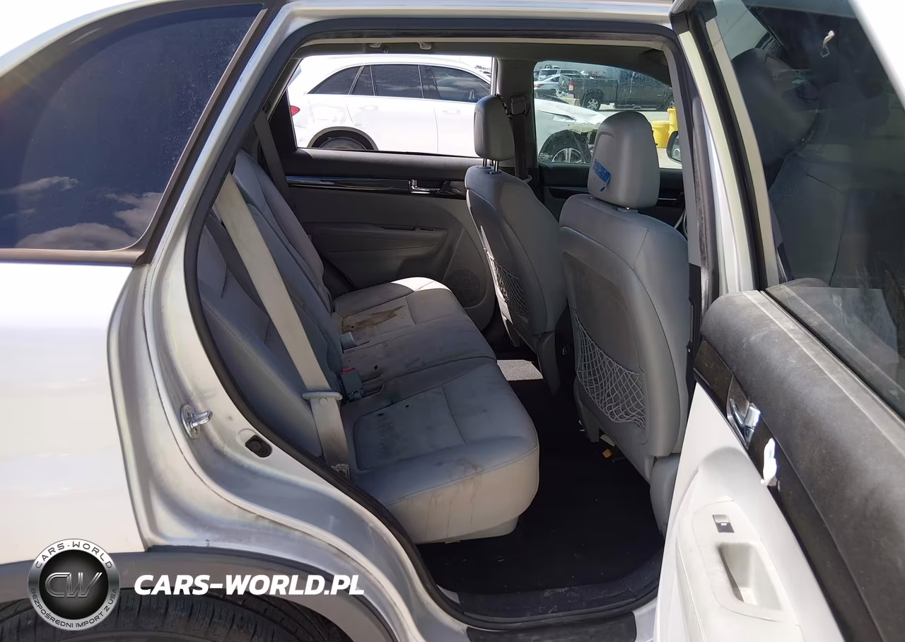 2013 Kia Sorento Lx VIN:5XYKT3A64DG380822 - 8