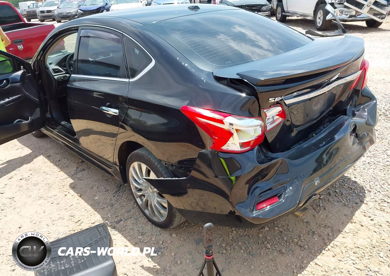 2018 Nissan Sentra Sr VIN:3N1AB7AP0JY267961 - 6