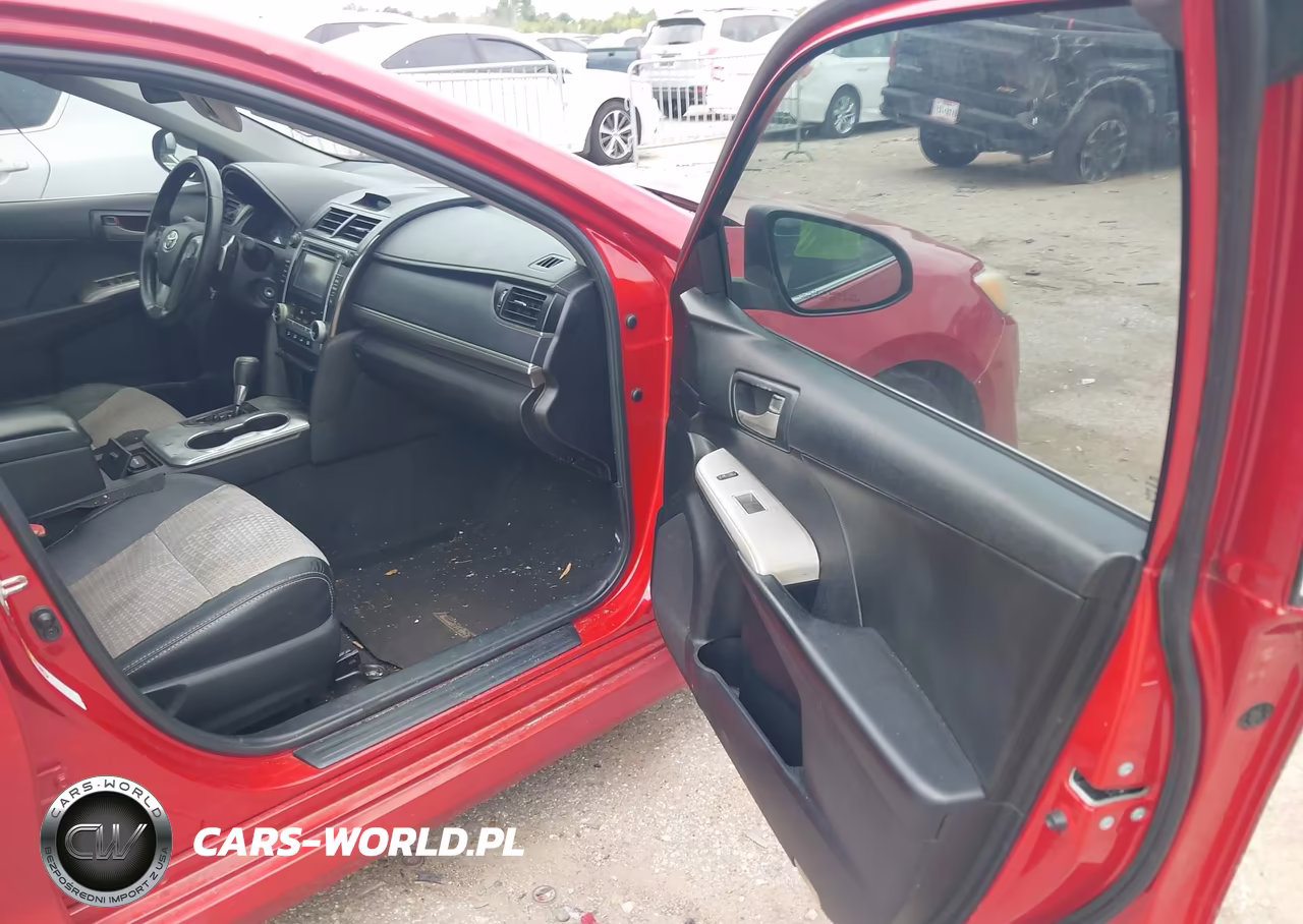 2014 Toyota Camry Se VIN:4T1BF1FK7EU777728 - 5