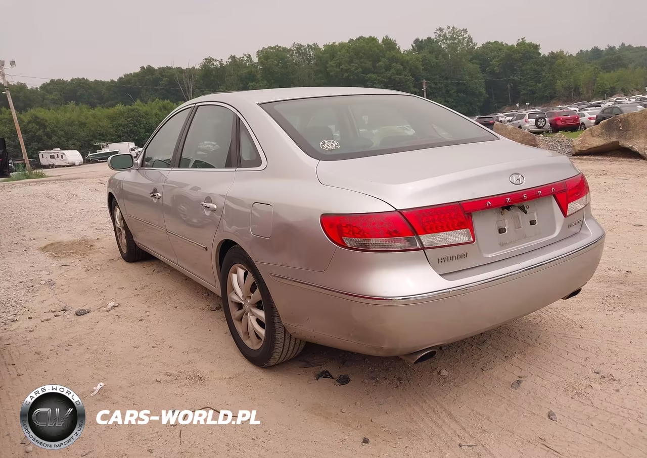 2006 Hyundai Azera Limited-Se VIN:KMHFC46FX6A040475 - 3