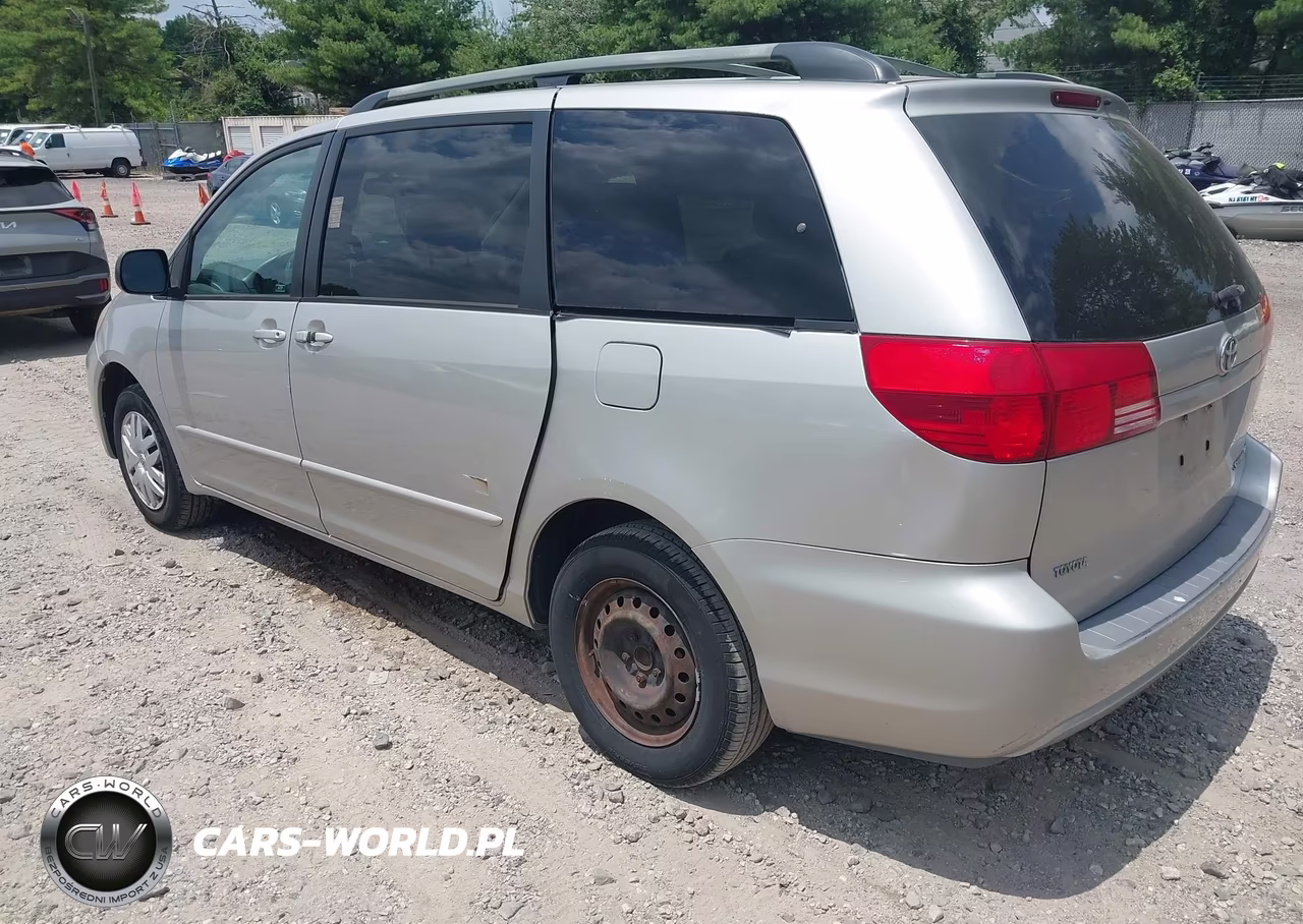 2004 Toyota Sienna Le VIN:5TDZA23C64S085032 - 3