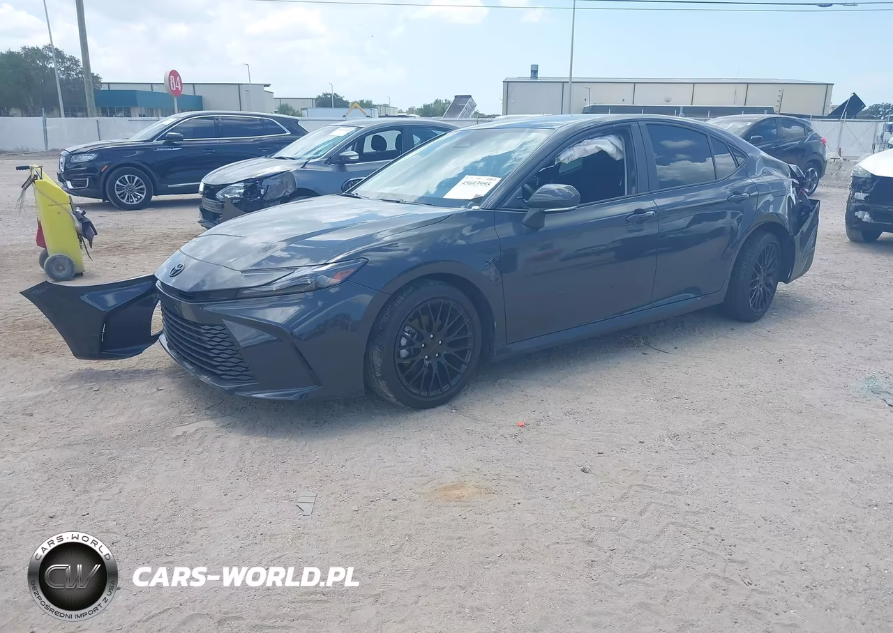 2025 Toyota Camry Le VIN:4T1DAACK8SU123652 - 2