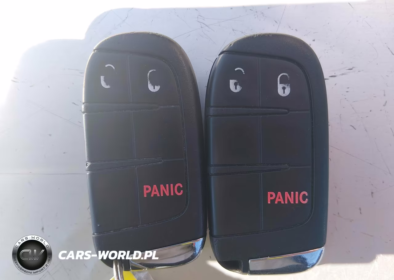 2018 Jeep Renegade Latitude 4X4 VIN:ZACCJBBB7JPH86749 - 11