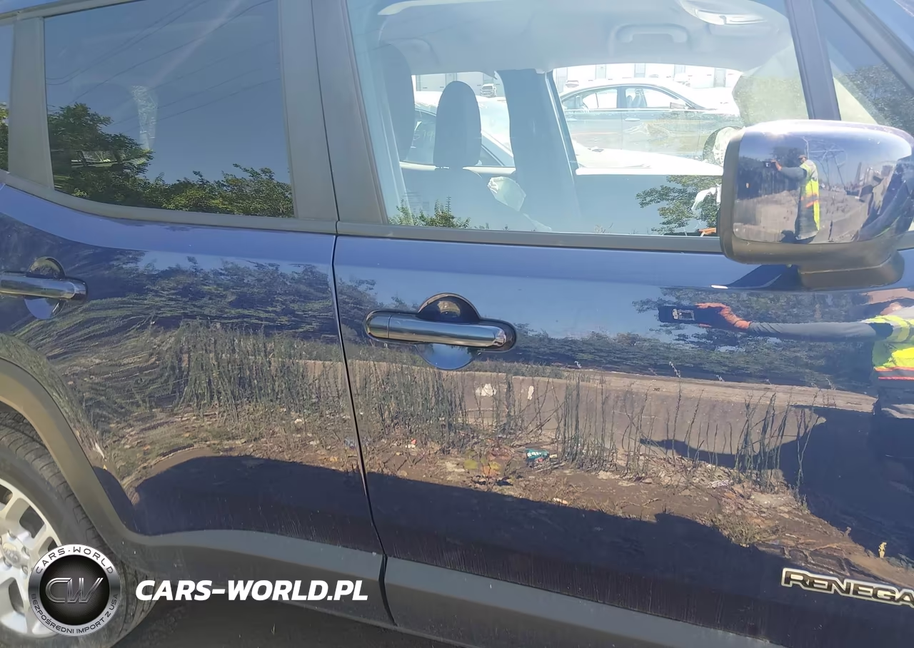 2018 Jeep Renegade Latitude 4X4 VIN:ZACCJBBB7JPH86749 - 14