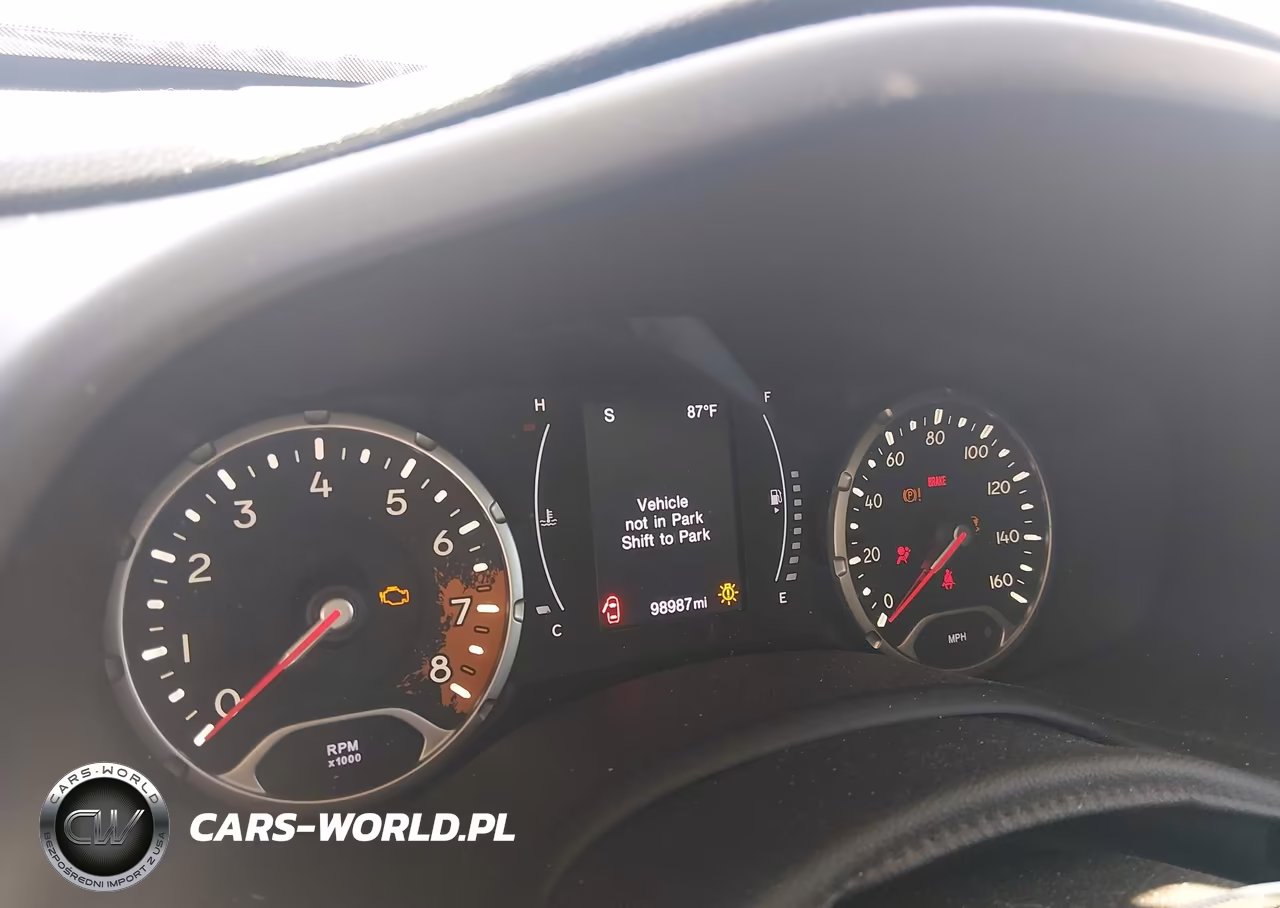 2018 Jeep Renegade Latitude 4X4 VIN:ZACCJBBB7JPH86749 - 7