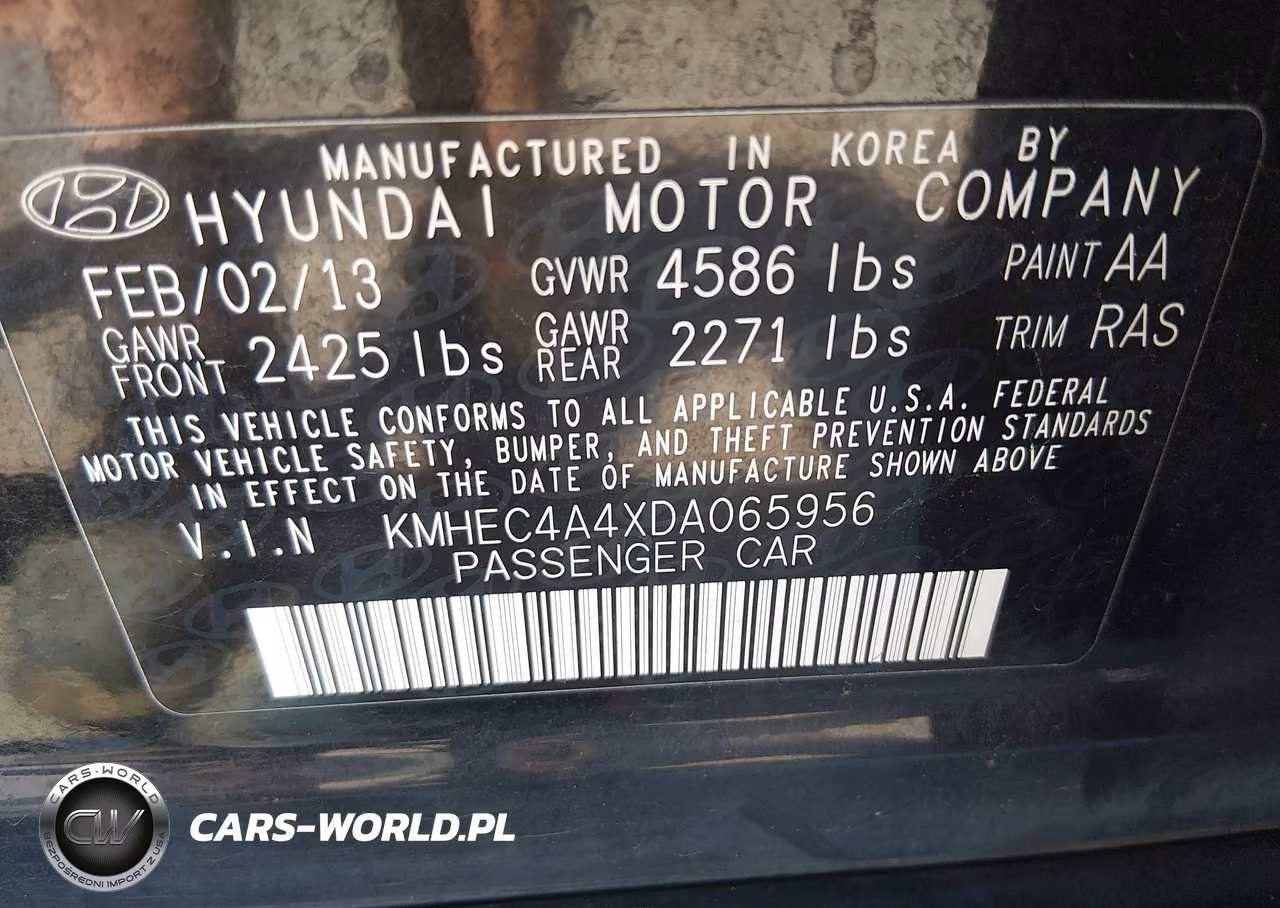 2013 Hyundai Sonata Hybrid VIN:KMHEC4A4XDA065956 - 9