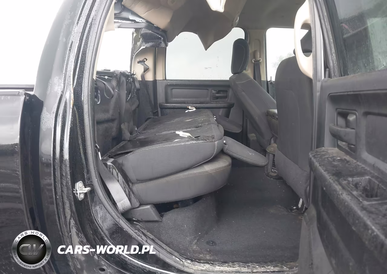 2020 Ram 3500 Tradesman 4X4 8' Box VIN:3C63RRGL7LG271233 - 7