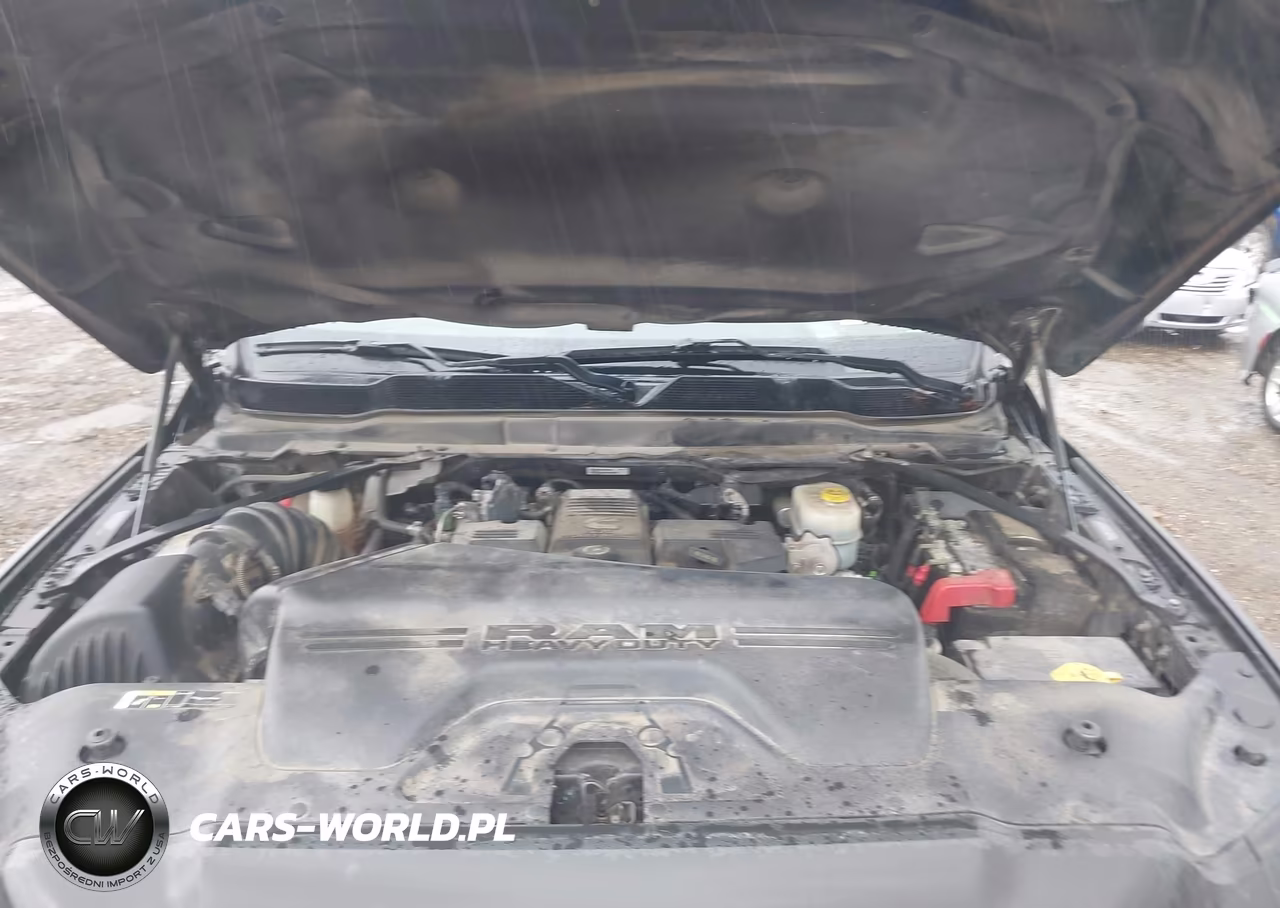 2020 Ram 3500 Tradesman 4X4 8' Box VIN:3C63RRGL7LG271233 - 9