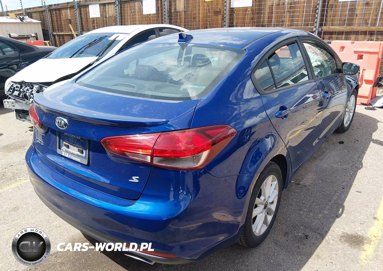 2017 Kia Forte S VIN:3KPFL4A72HE040619 - 4
