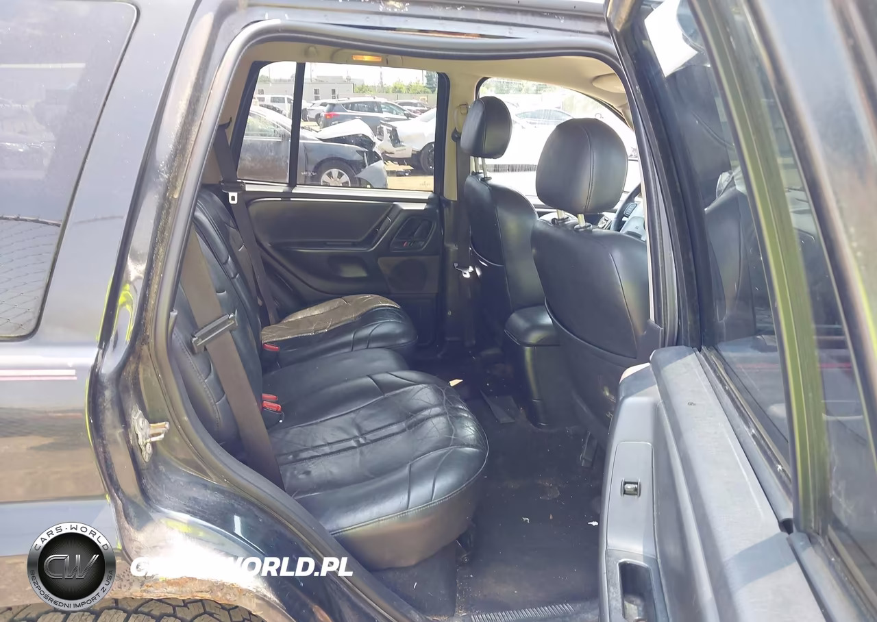 2003 Jeep Grand Cherokee Laredo VIN:1J4GW48S73C568205 - 8