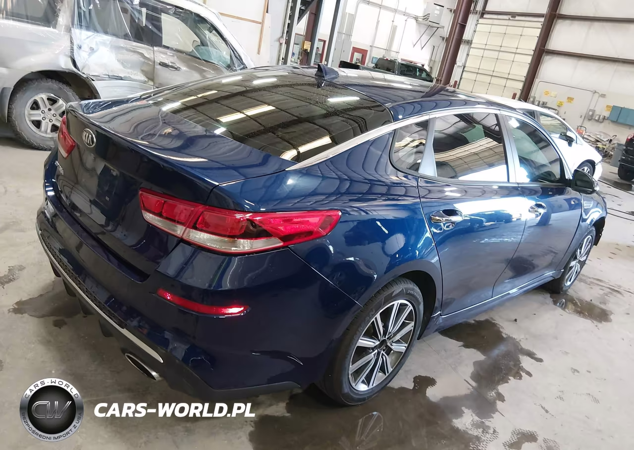 2019 Kia Optima Lx VIN:5XXGT4L32KG354705 - 4