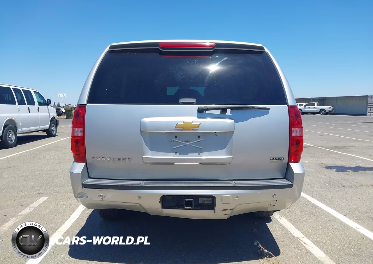 2012 Chevrolet Suburban Lt VIN:1GNSKJE78CR214837 - 16