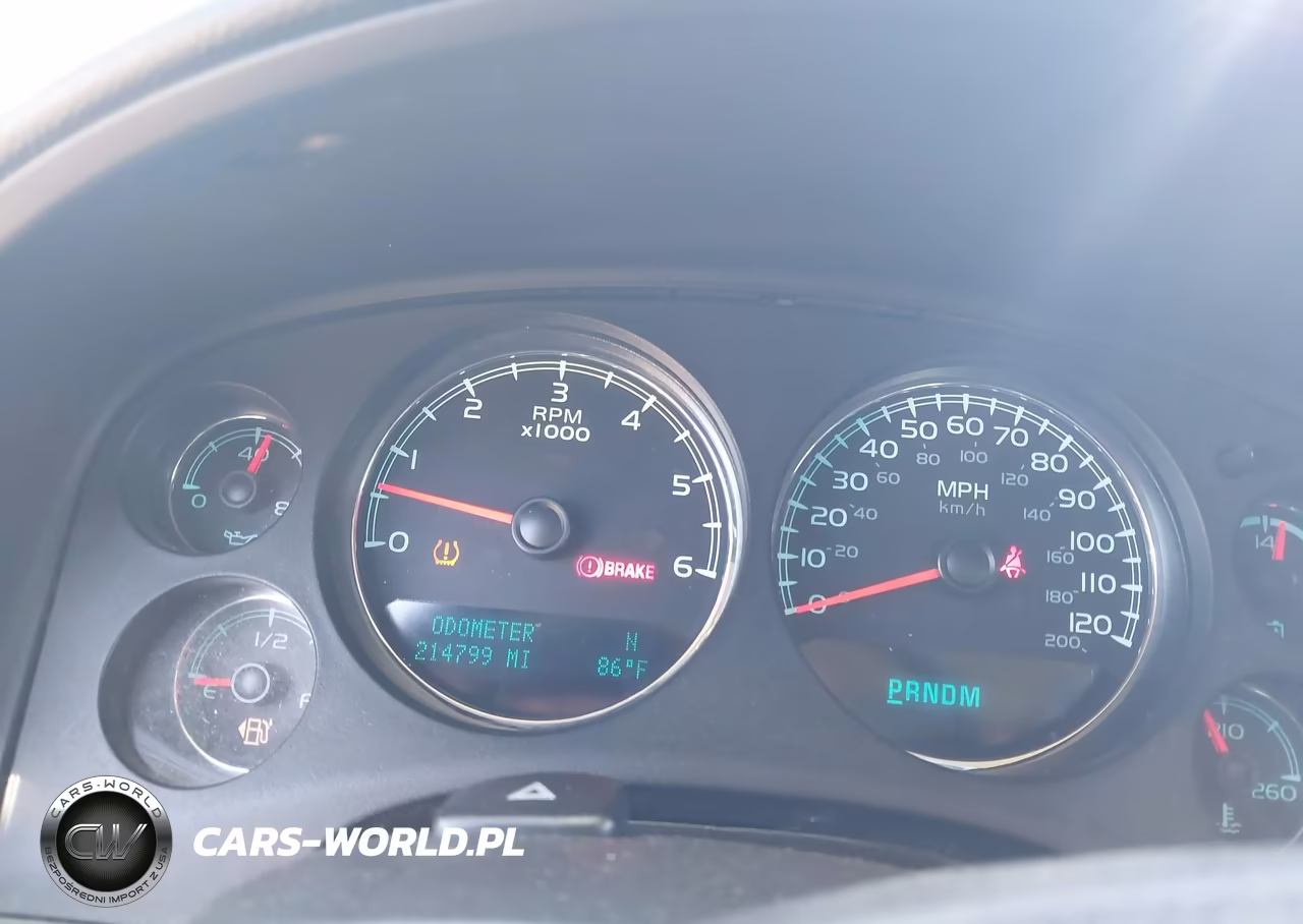2012 Chevrolet Suburban Lt VIN:1GNSKJE78CR214837 - 7