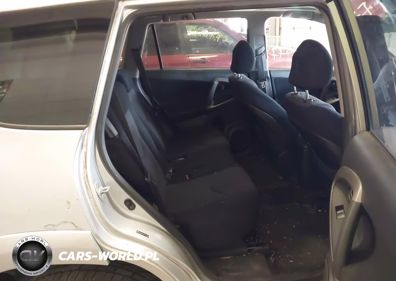 2007 Toyota Rav4 Sport VIN:JTMBK32V376011983 - 8