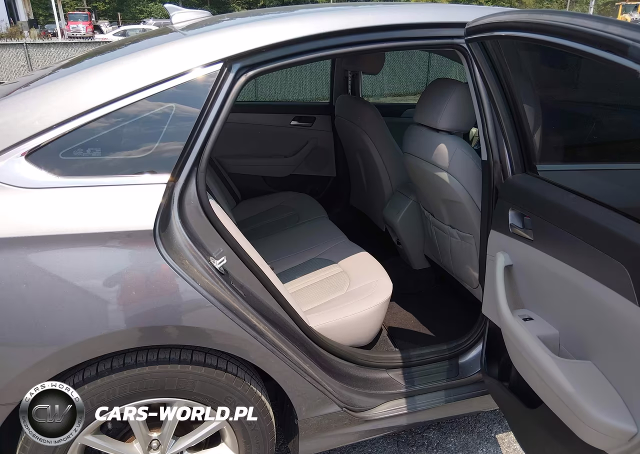2018 Hyundai Sonata Eco VIN:5NPE24AA9JH698952 - 8