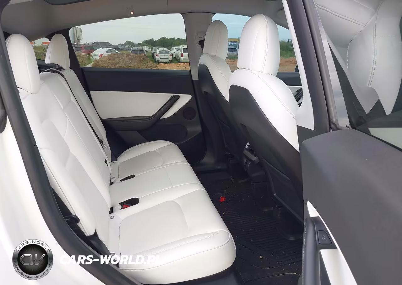 2021 Tesla Model Y Performance Dual Motor All-Wheel Drive VIN:5YJYGDEF4MF230179 - 8