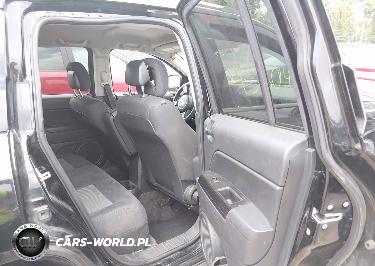 2014 Jeep Compass Sport VIN:1C4NJCBA5ED803669 - 8