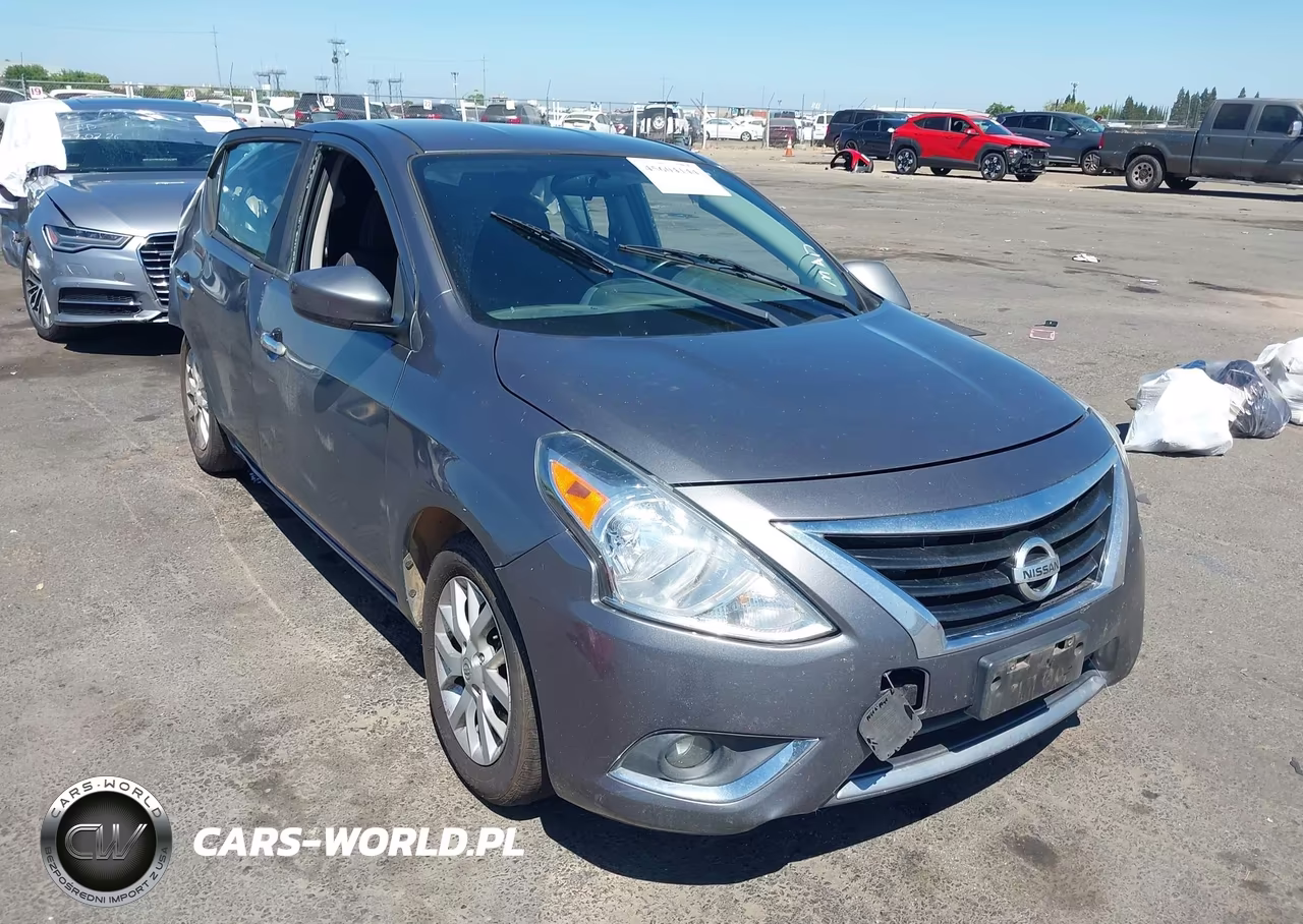 2018 Nissan Versa 1.6 Sv