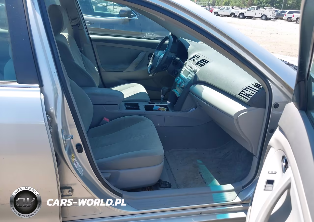 2009 Toyota Camry Le VIN:4T4BE46K19R107267 - 5