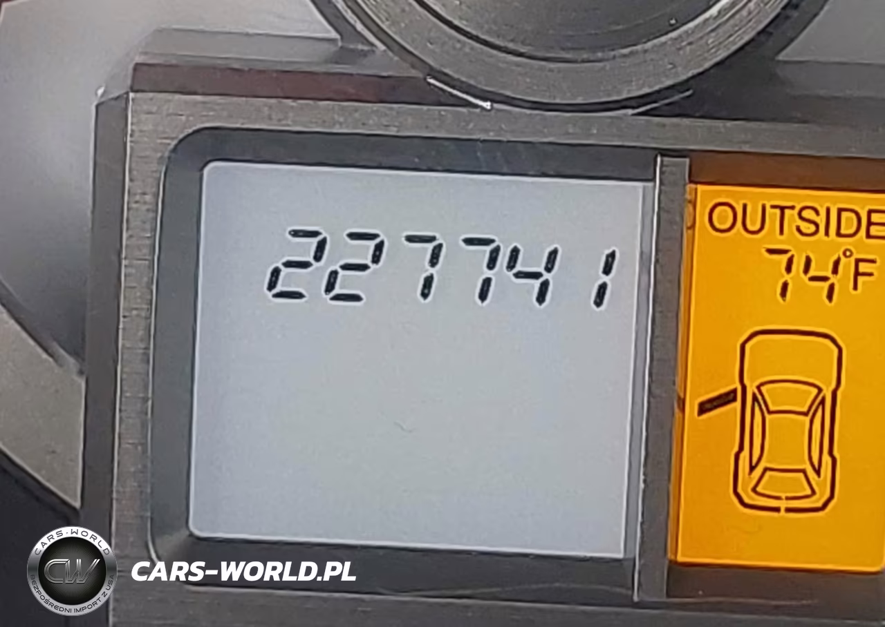 2011 Honda Pilot Ex-L VIN:5FNYF4H6XBB008841 - 11