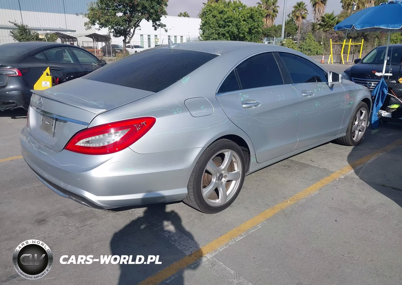 2012 Mercedes-Benz Cls 550 VIN:WDDLJ7DB3CA040740 - 4