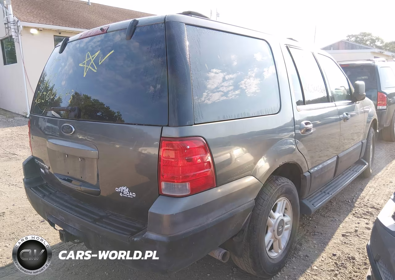 2003 Ford Expedition Xlt VIN:1FMPU16L53LA46867 - 4