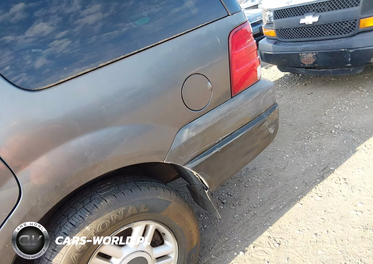 2003 Ford Expedition Xlt VIN:1FMPU16L53LA46867 - 6