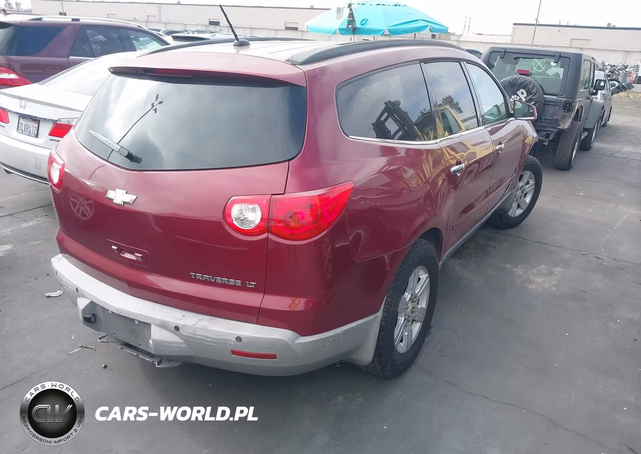 2010 Chevrolet Traverse Lt VIN:1GNLRFEDXAS135243 - 4