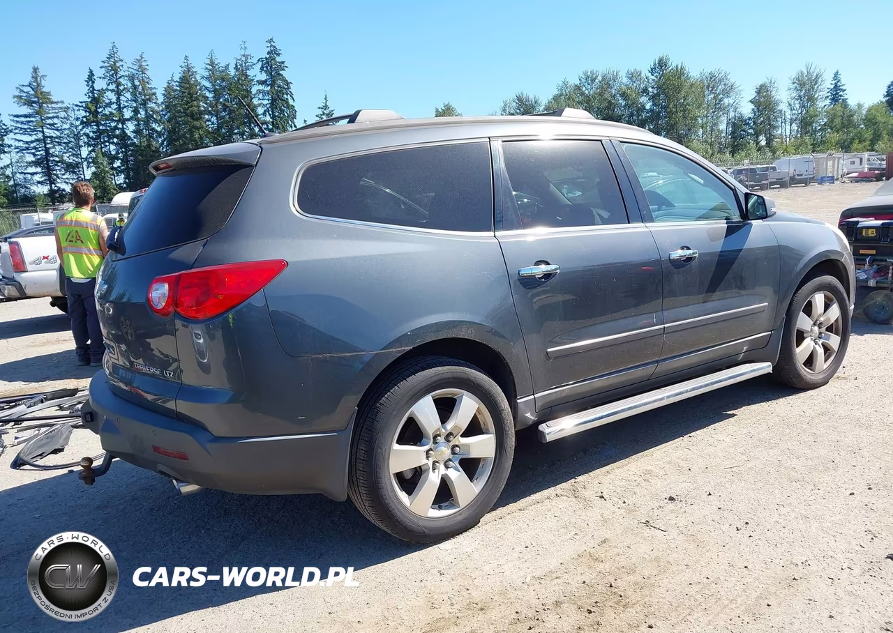 2010 Chevrolet Traverse Ltz VIN:1GNLVHED3AJ236170 - 4