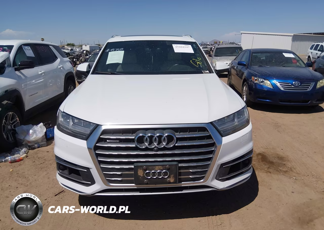 2017 Audi Q7 3.0T Premium VIN:WA1VAAF72HD027812 - 12