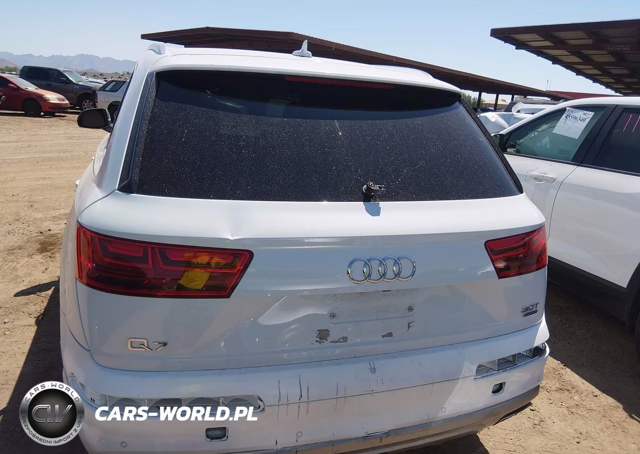 2017 Audi Q7 3.0T Premium VIN:WA1VAAF72HD027812 - 16