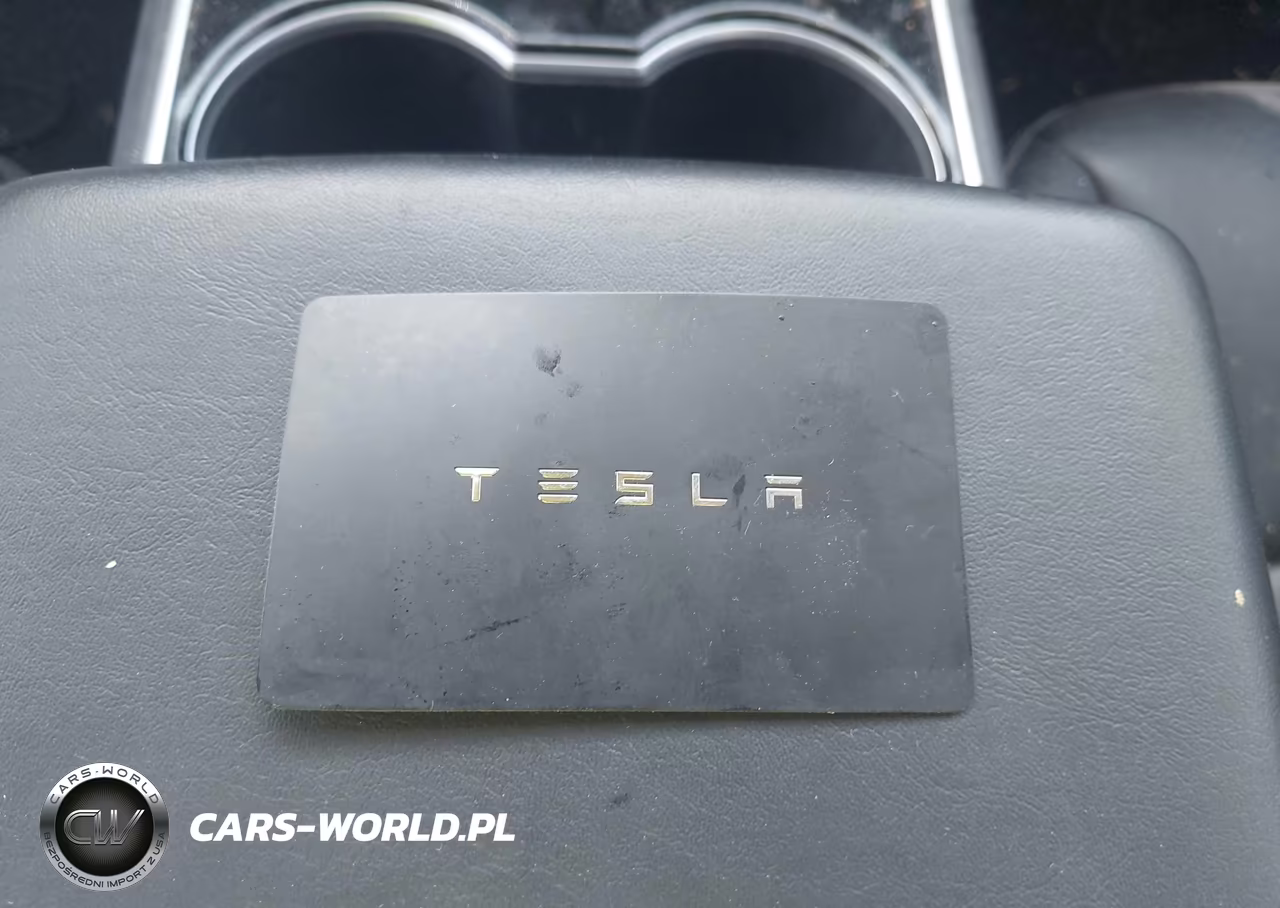 2019 Tesla Model 3 Long Range-Performance VIN:5YJ3E1EBXKF393024 - 10