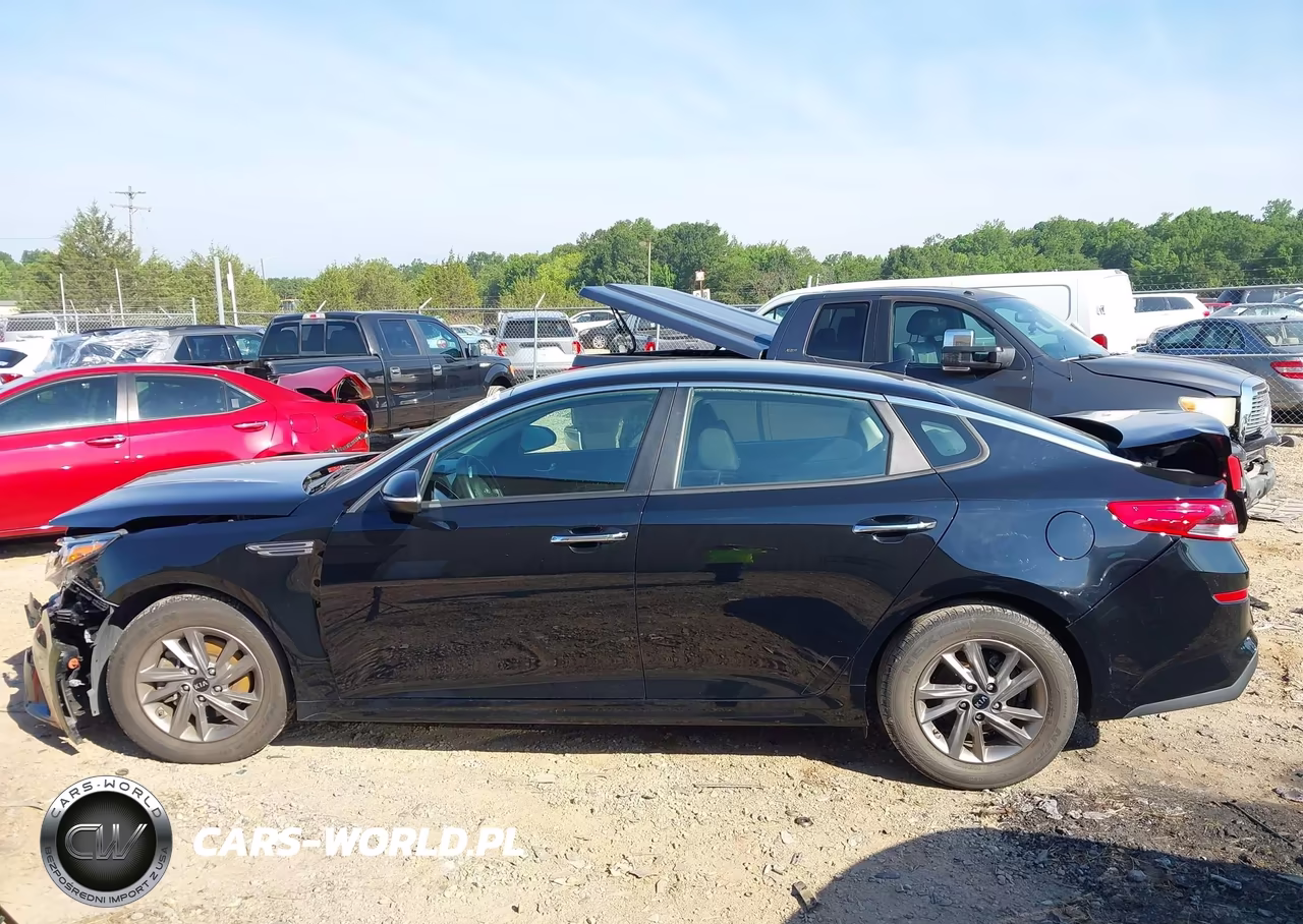 2020 Kia Optima Lx VIN:5XXGT4L34LG380563 - 14