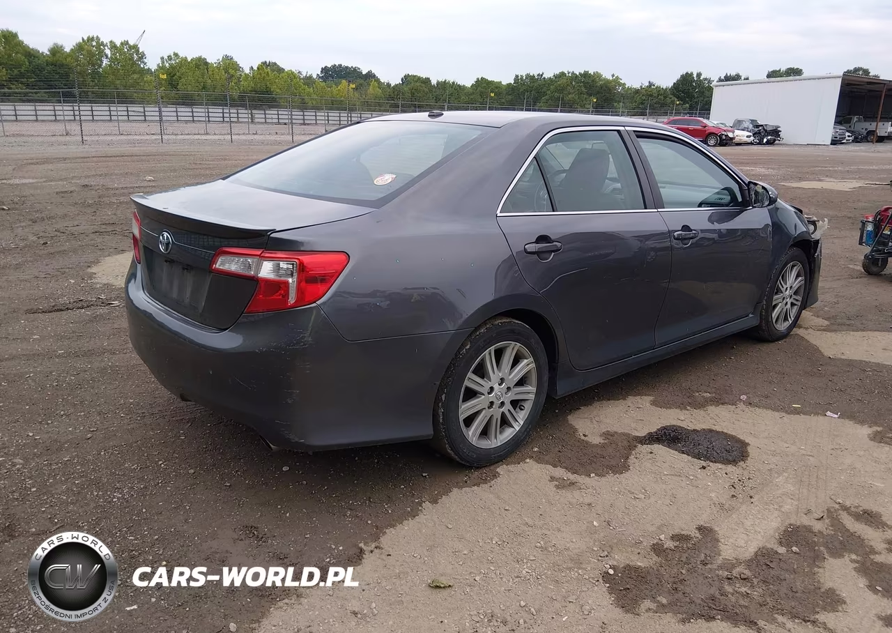 2013 Toyota Camry Se V6 VIN:4T1BK1FKXDU527264 - 4
