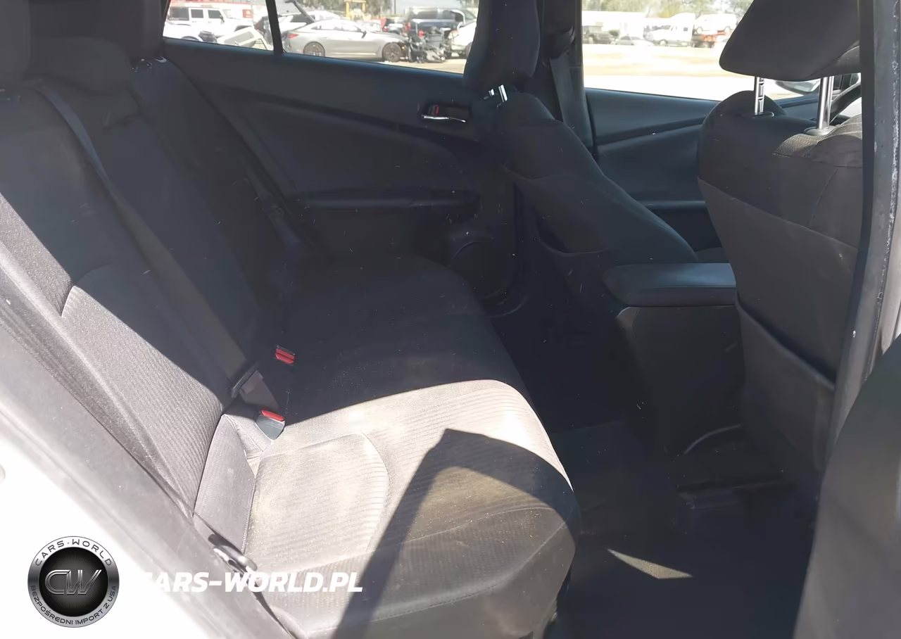 2017 Toyota Prius Two VIN:JTDKBRFU1H3039840 - 8