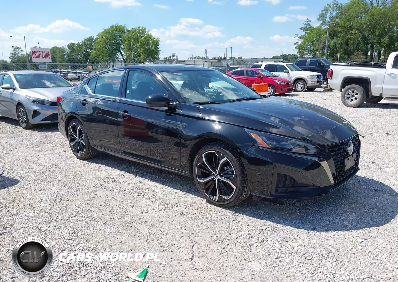 2025 Nissan Altima Sr Fwd – zdjęcie 1 z 6
