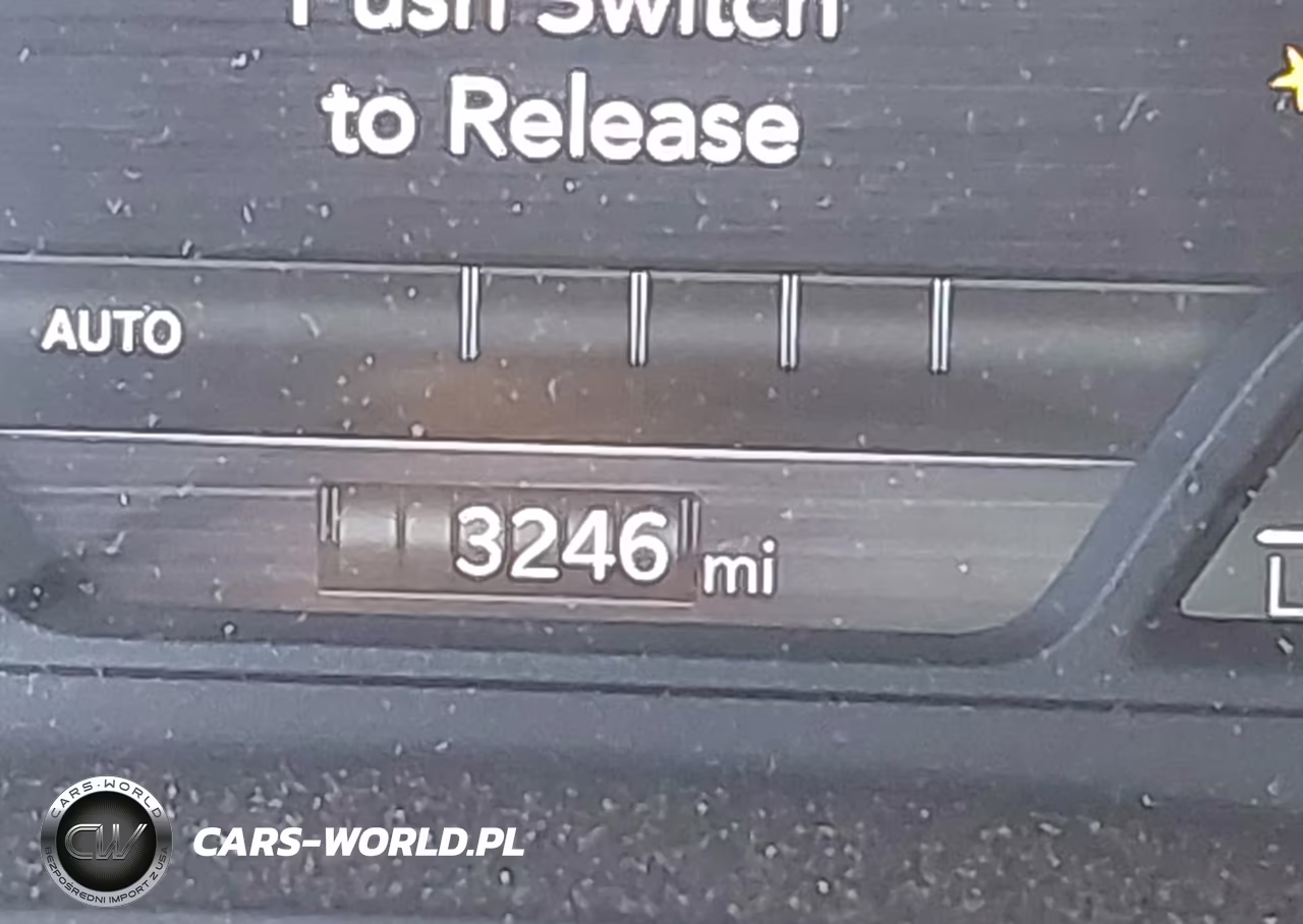 2026 Ram 1500 Laramie 4X4 5'7 Box VIN:3C6SRFJPXT4182151 - 15