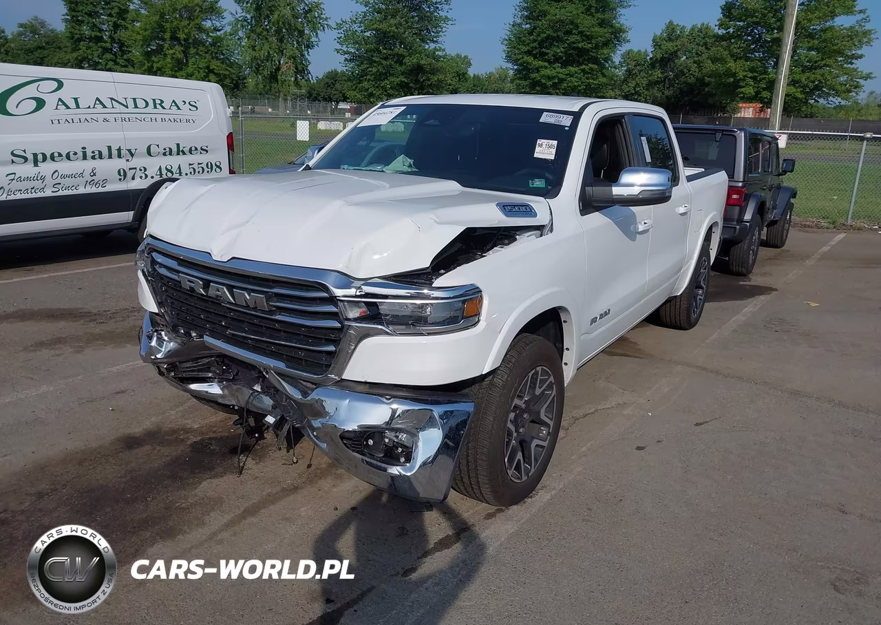 2026 Ram 1500 Laramie 4X4 5'7 Box VIN:3C6SRFJPXT4182151 - 2