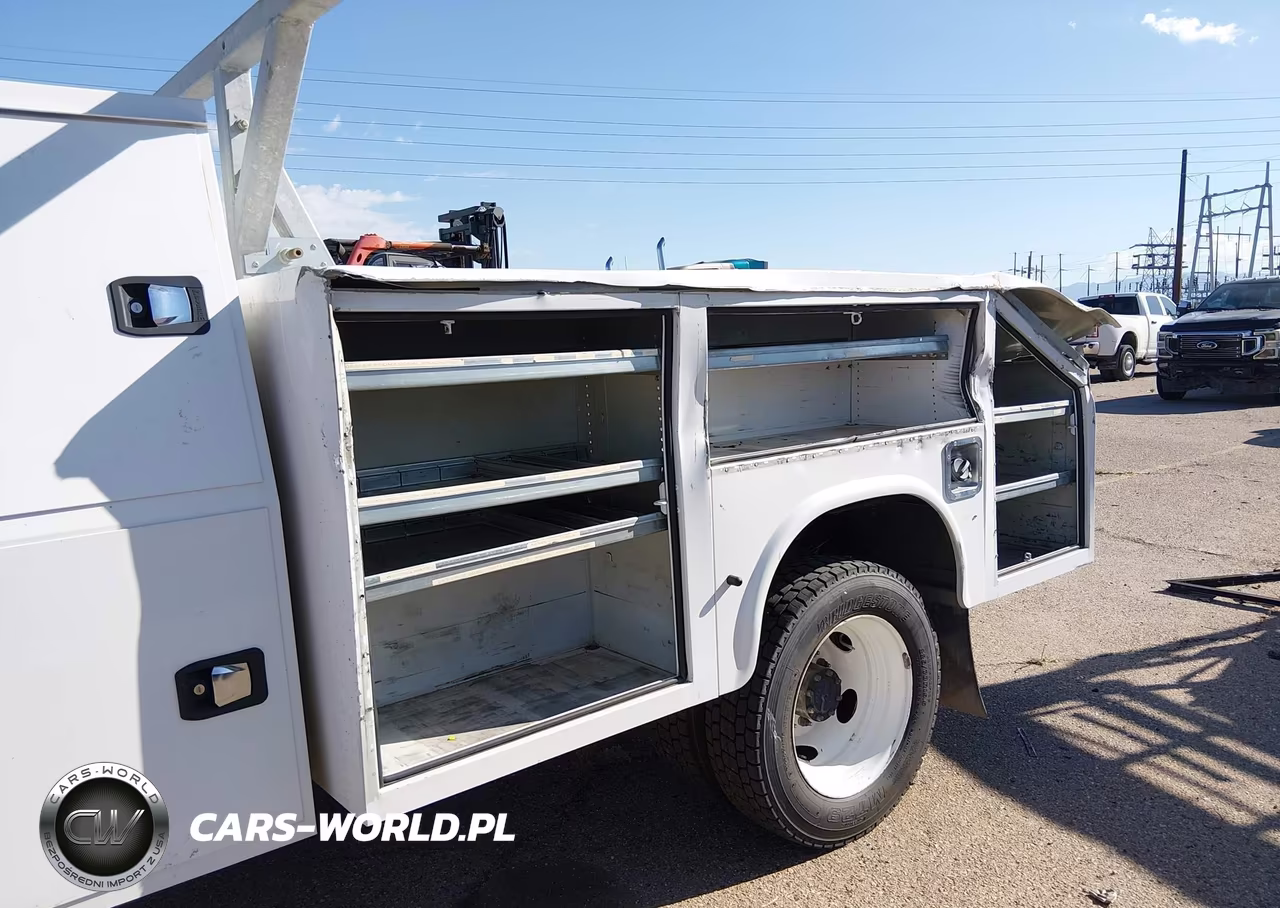 2022 Ford F-550 Chassis Xl-Xlt VIN:1FDUF5GN7NDA21003 - 11