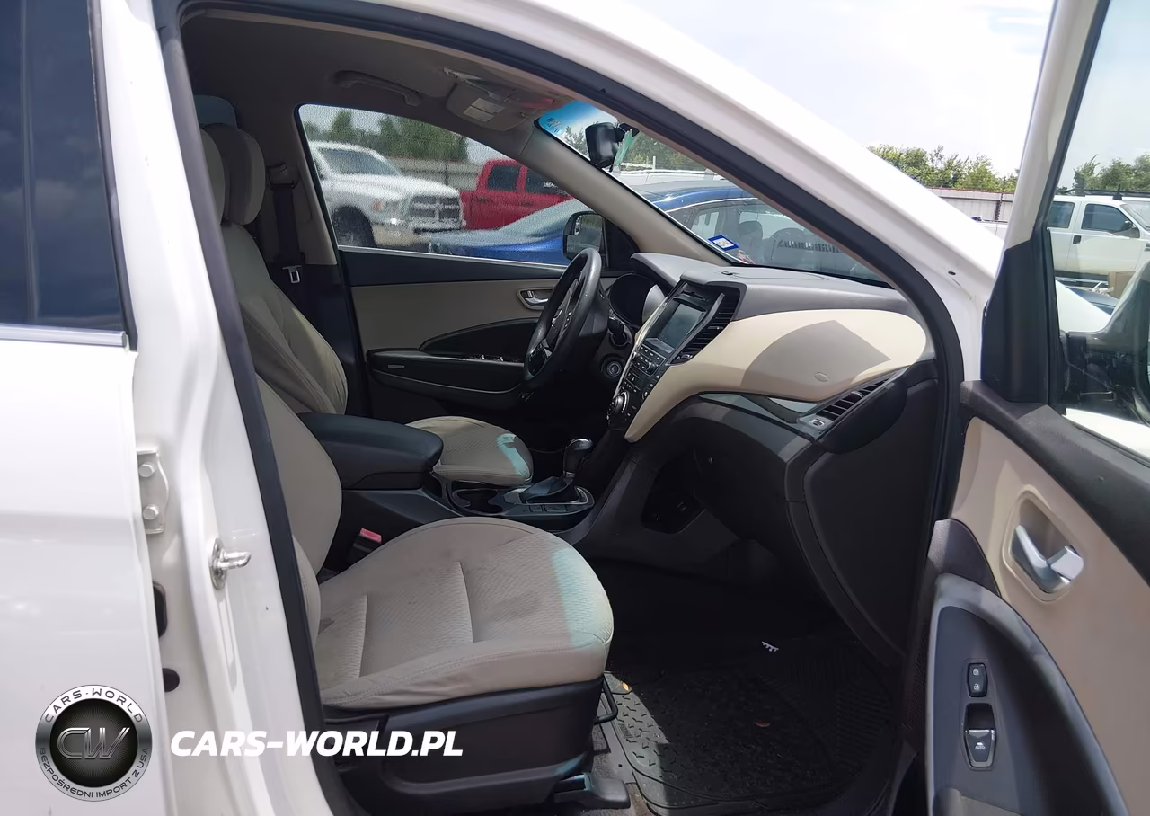 2018 Hyundai Santa Fe Se VIN:KM8SM4HF3JU286056 - 5